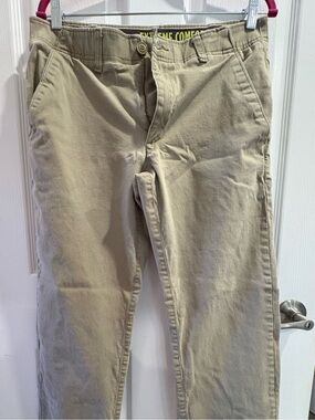 Lee Extreme Comfort Straight fit. Size 32/30 Cargo-Style Pants. Workwear. Rugged